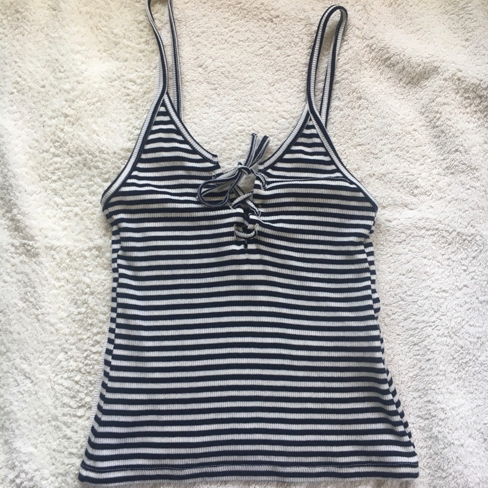 Cute strip top from top shop!